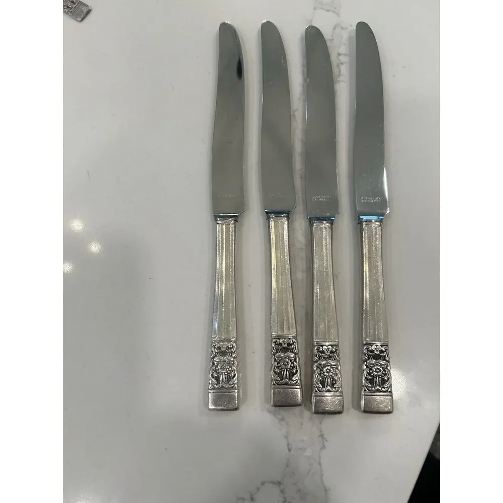 Vtg Set‎ Of 4 Oneida Community CORONATION 9.5” Dinner Knives Silverplate 1936